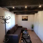 Apartment Vali Neni Kifozde Es Kismaros