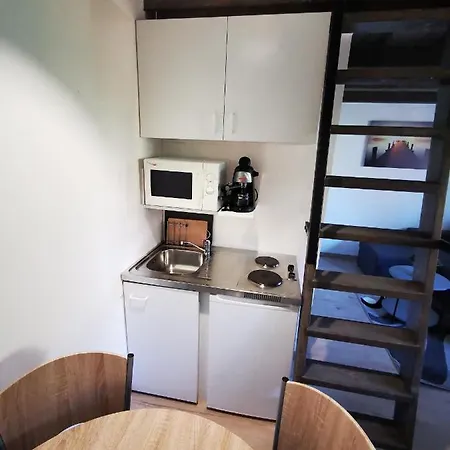 Vali Neni Kifozde Es Kismaros