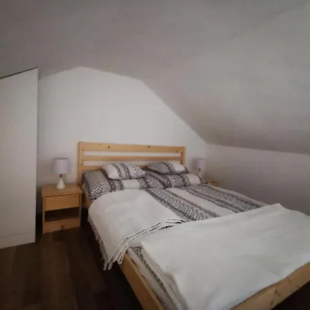 Vali Neni Kifozde Es
