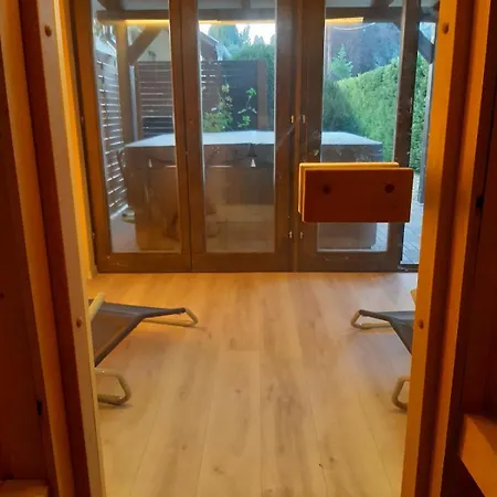 Vali Neni Kifozde Es *