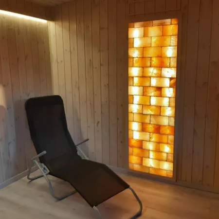 Vali Neni Kifozde Es 公寓 *