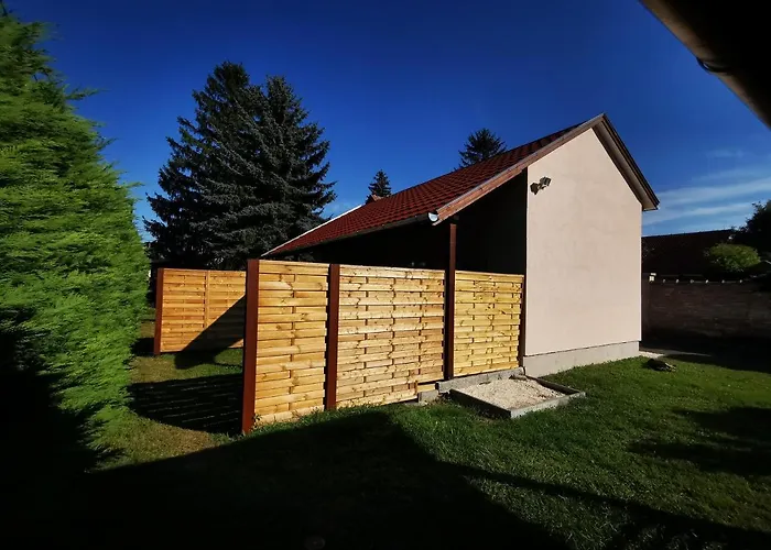 Apartament Vali Neni Kifozde Es *