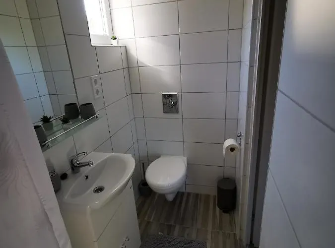 Vali Neni Kifozde Es